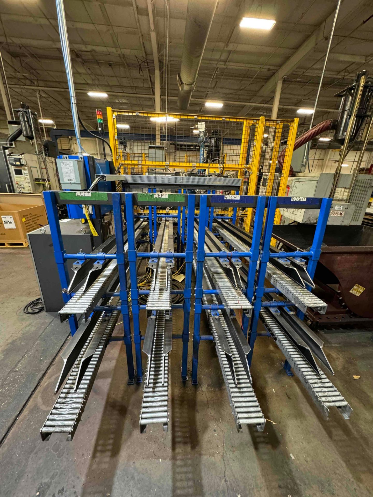 YASKAWA MOTOMAN, MH-50 II, ROBOTIC PARTS LOADING SYSTEM WITH DX200 CONTROL - Image 8