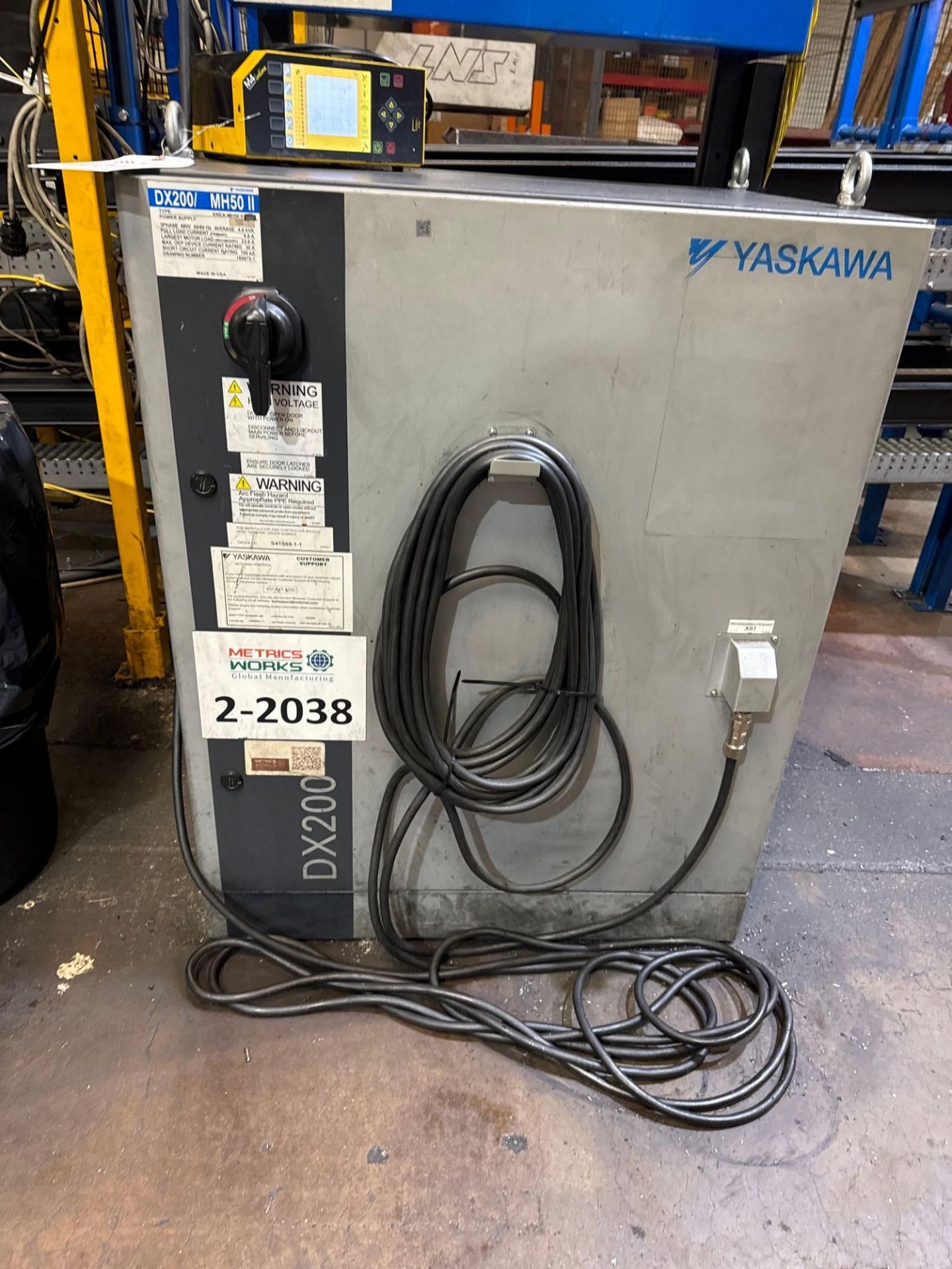 YASKAWA MOTOMAN, MH-50 II, ROBOTIC PARTS LOADING SYSTEM WITH DX200 CONTROL - Image 15