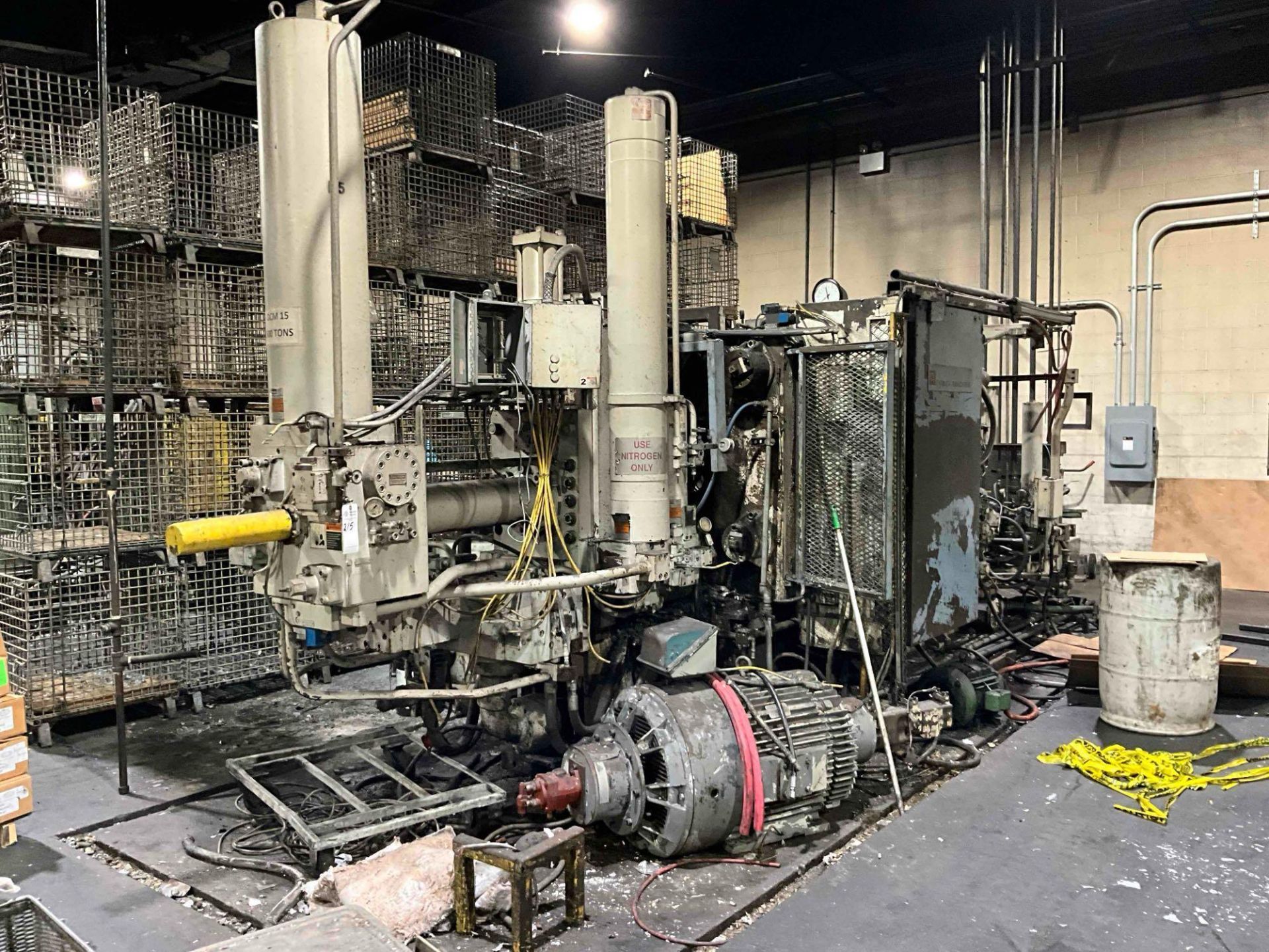 1992 PRINCE D920011 550 TON COLD CHAMBER DIE CAST MACHINE