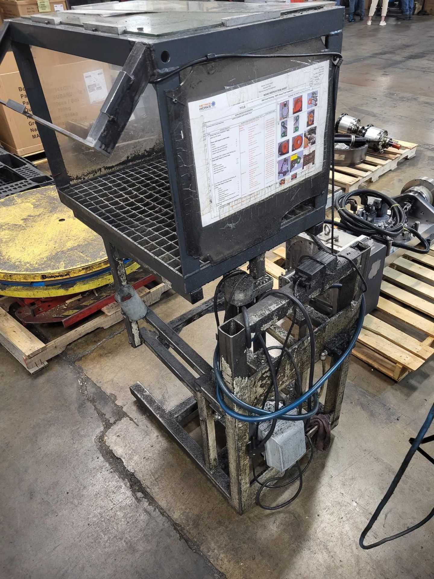 (2) PNEUMATIC LIFT TABLES - Image 2