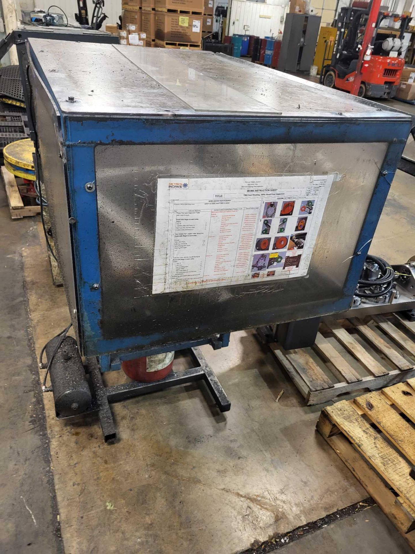 (2) PNEUMATIC LIFT TABLES - Image 7