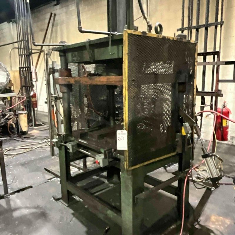 DIE CAST TRIM PRESS