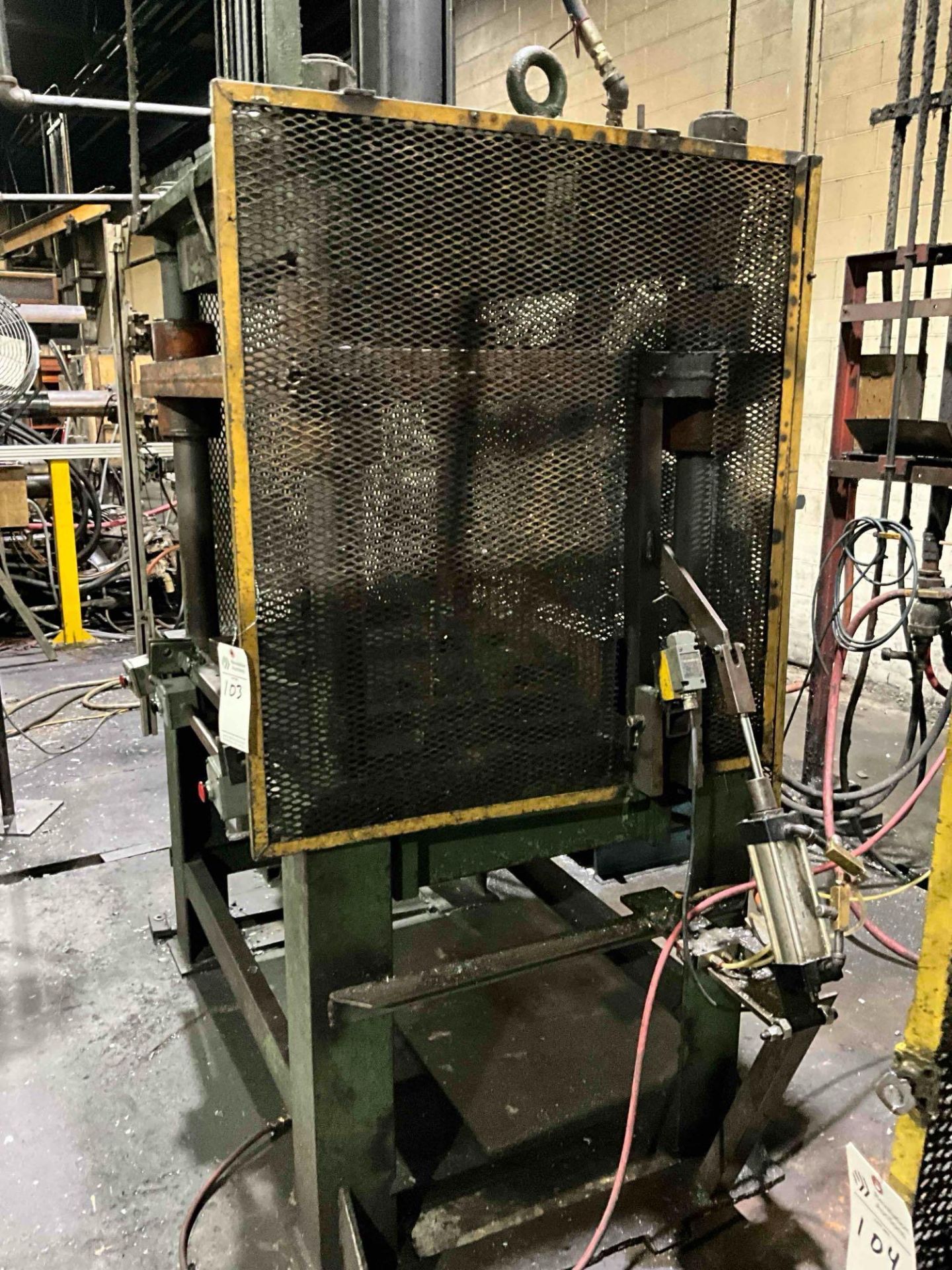 DIE CAST TRIM PRESS - Image 6