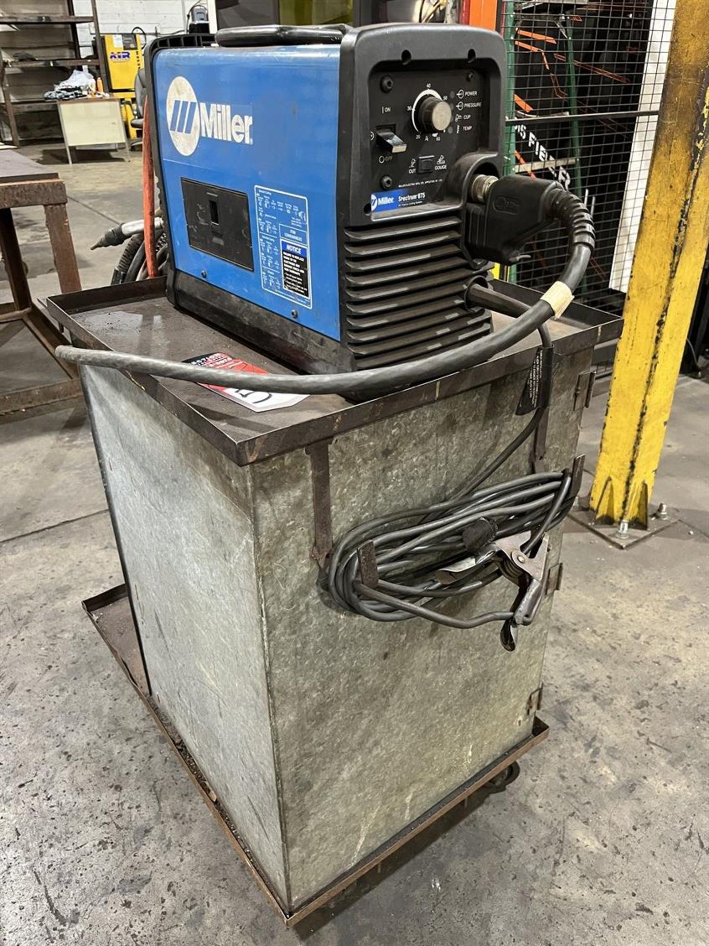 MILLER SPECTRUM 875 Plasma Cutter, Stock Number 907583