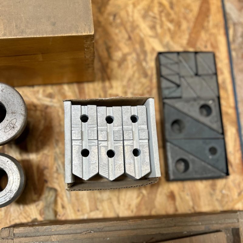 Expanding collect segments & holder