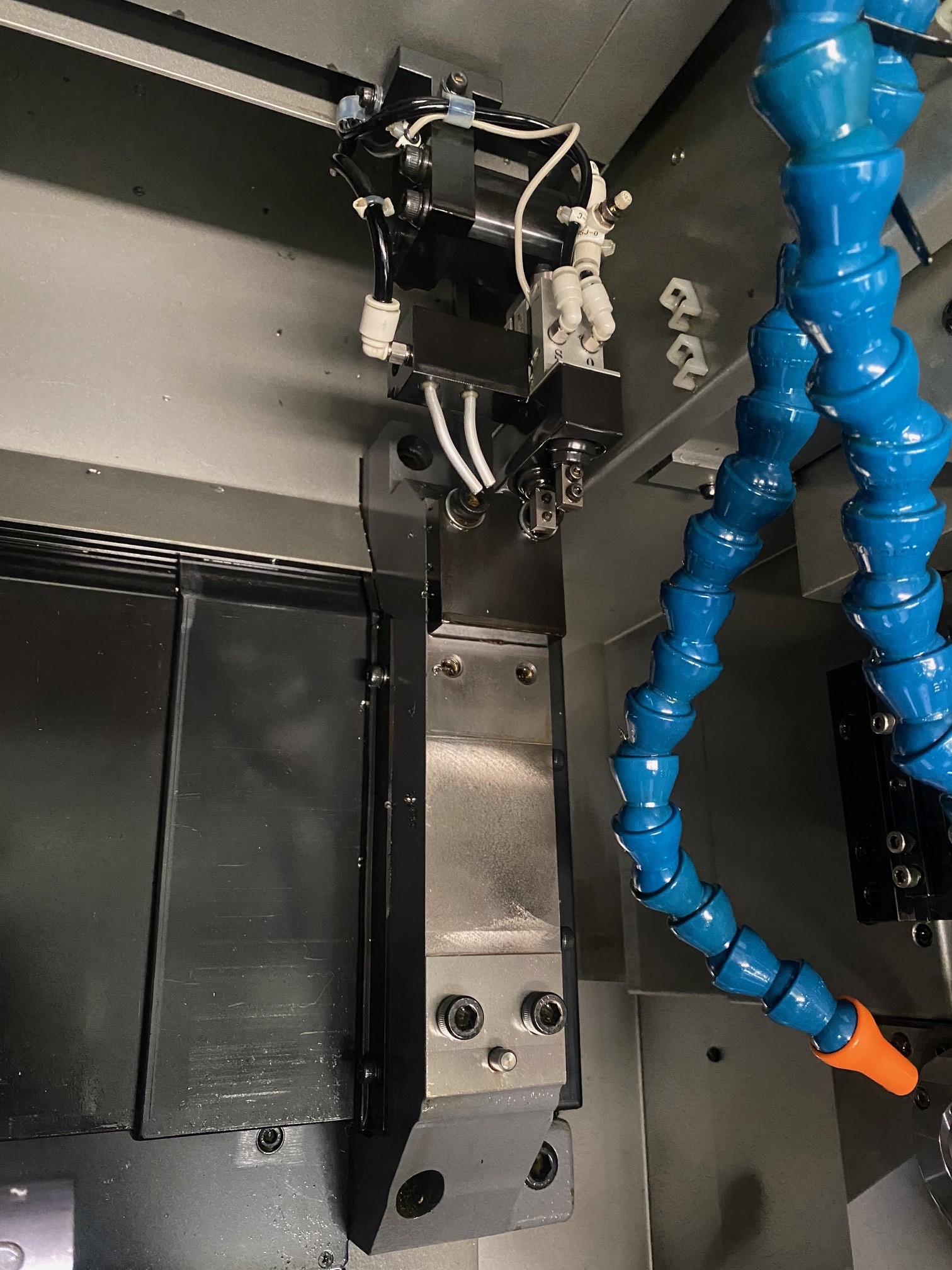 CITIZEN CINCOM M16-III  CNC SWISS TYPE LATHE - Image 11