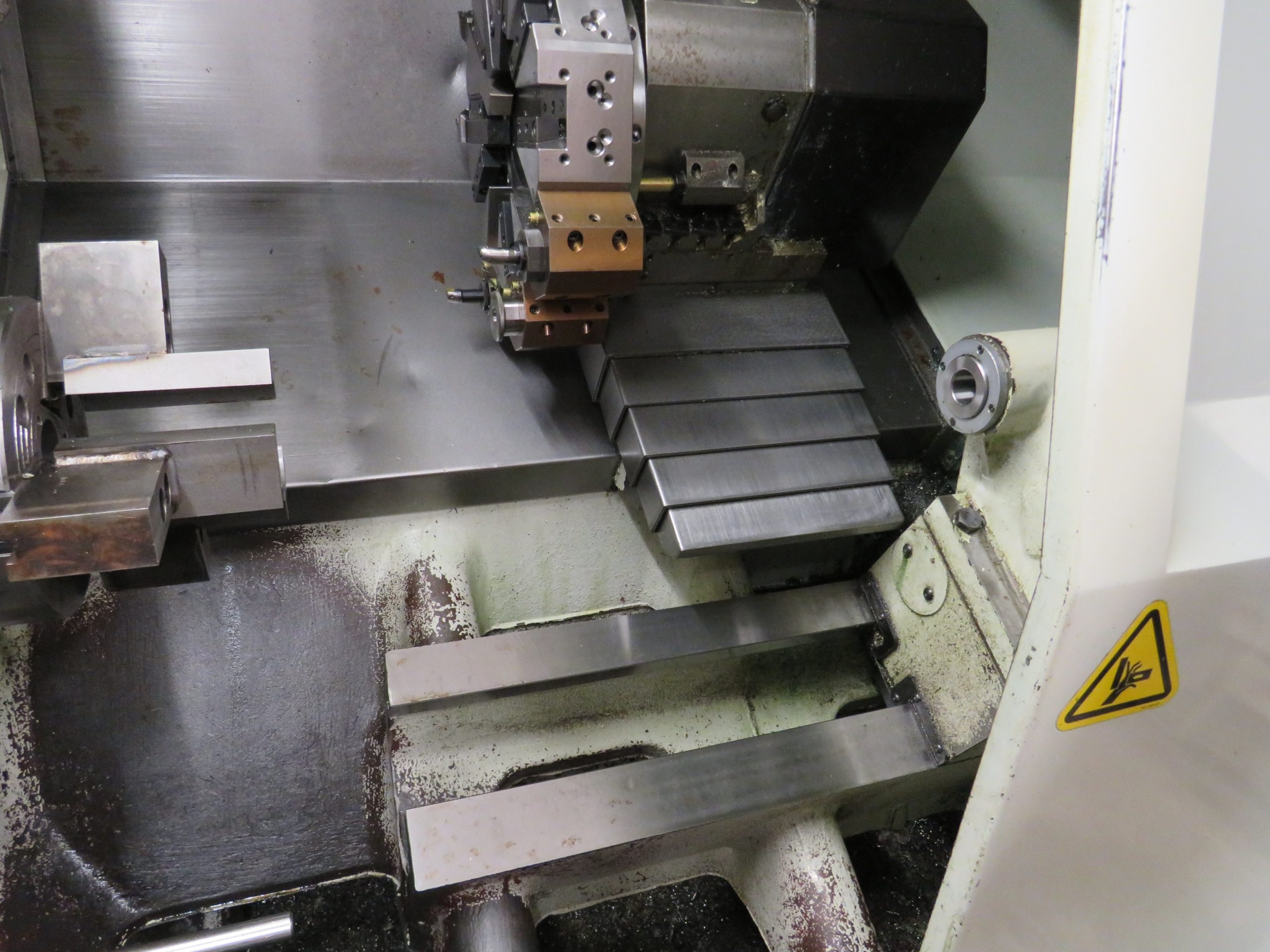 HURCO TM8 CNC TURNING CENTER - Image 13