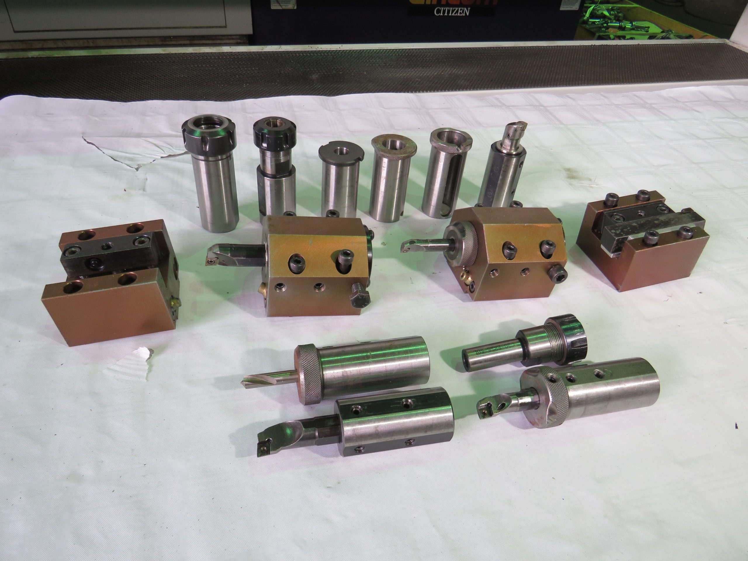 HURCO TM8 CNC TURNING CENTER - Image 9